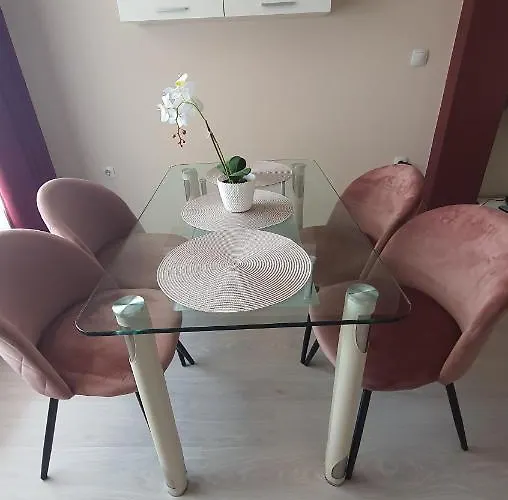 公寓 апартамент в подножието на стария град